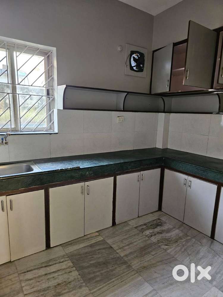 3 bhk flat available for rent in prime location.