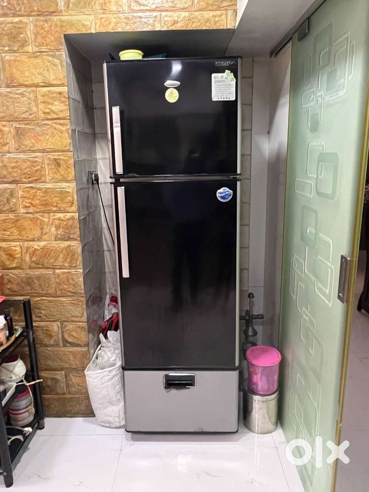 Whirlpool 300L Triple Door Refrigerator – Excellent Condition!