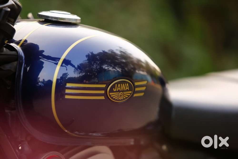 Jawa 42 Dual Channel ABS Brand New Condition (Price Negotiable)