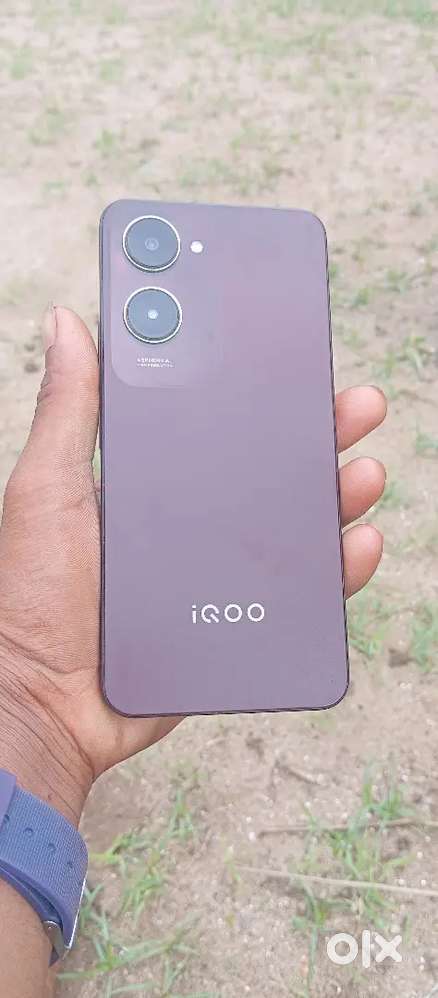 Phone Mein Koi Kami Nahin Hai phone ekadam fresh hai new condition