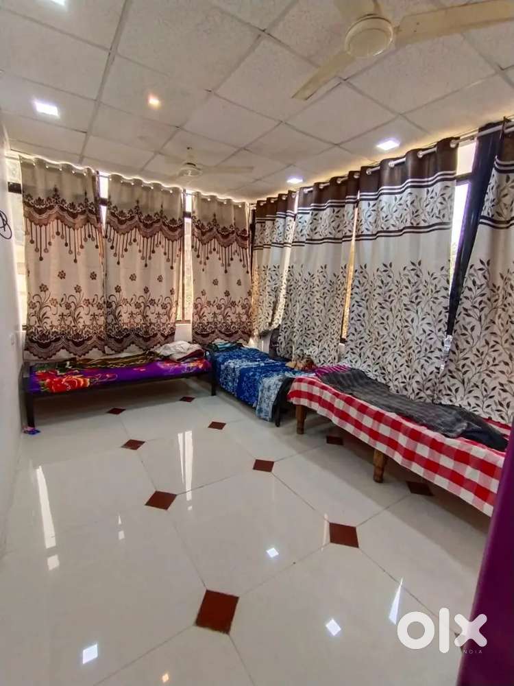 Pg for boys in pradhikarn nigdi