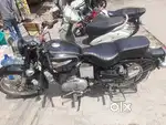2021 December model Standard 10883 km chali hui ha only excellent