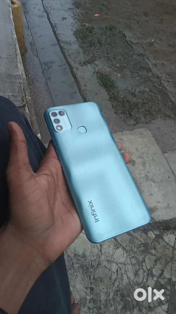 Infinix Hot 10 play