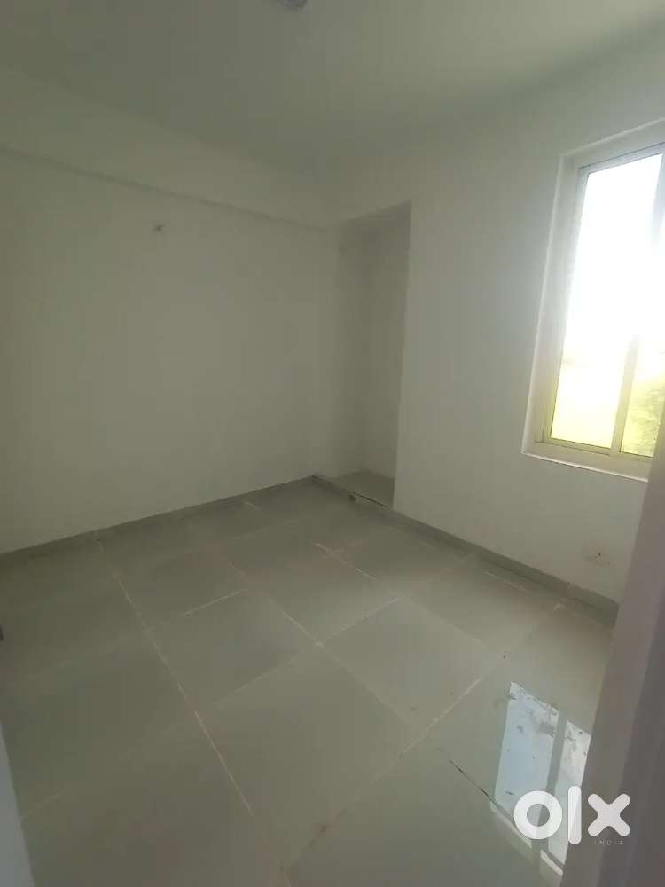 New flats , every room is good size 10 x 9