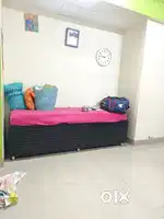 Used single bed