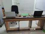Computer table