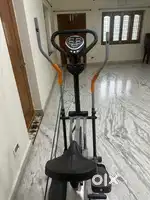 Elliptical Cross Trainer Exercise Cycle