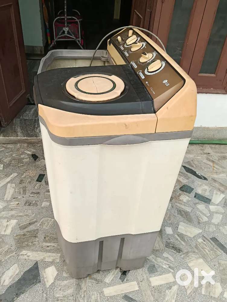 Sale sami automatic washing machine a one condition me hai