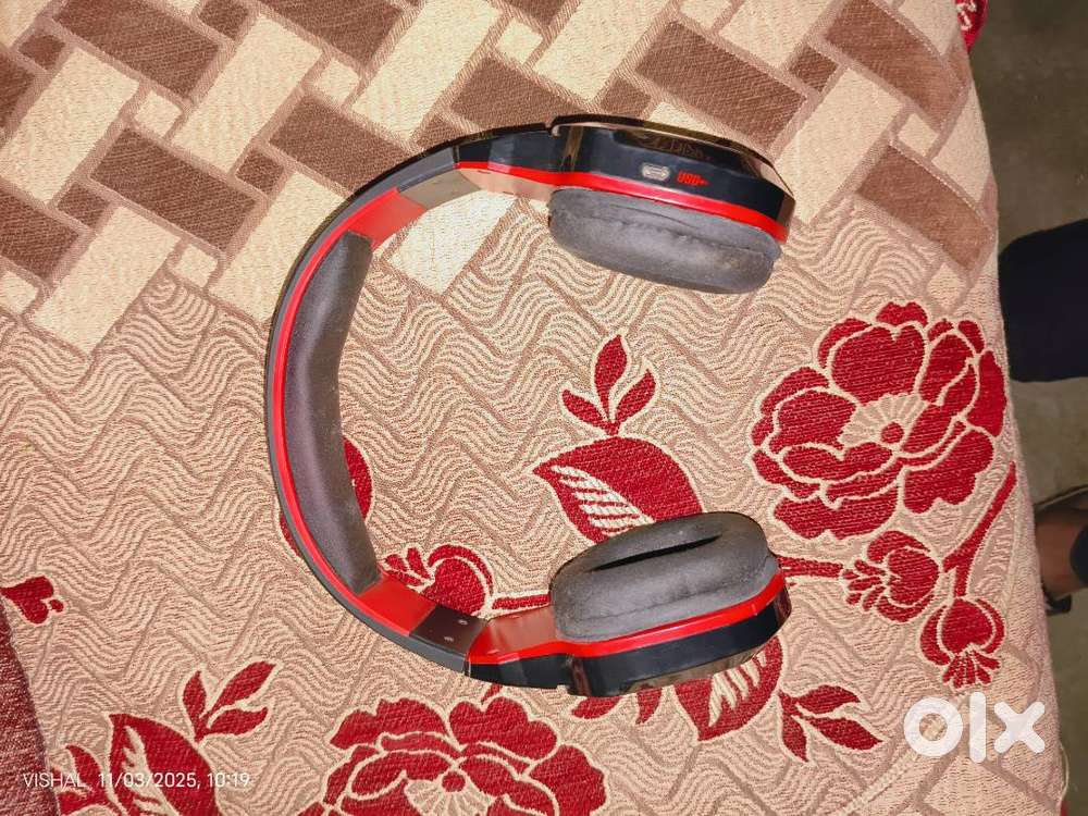 boAt Rockerz 510 Bluetooth Wireless On Ear Headphones