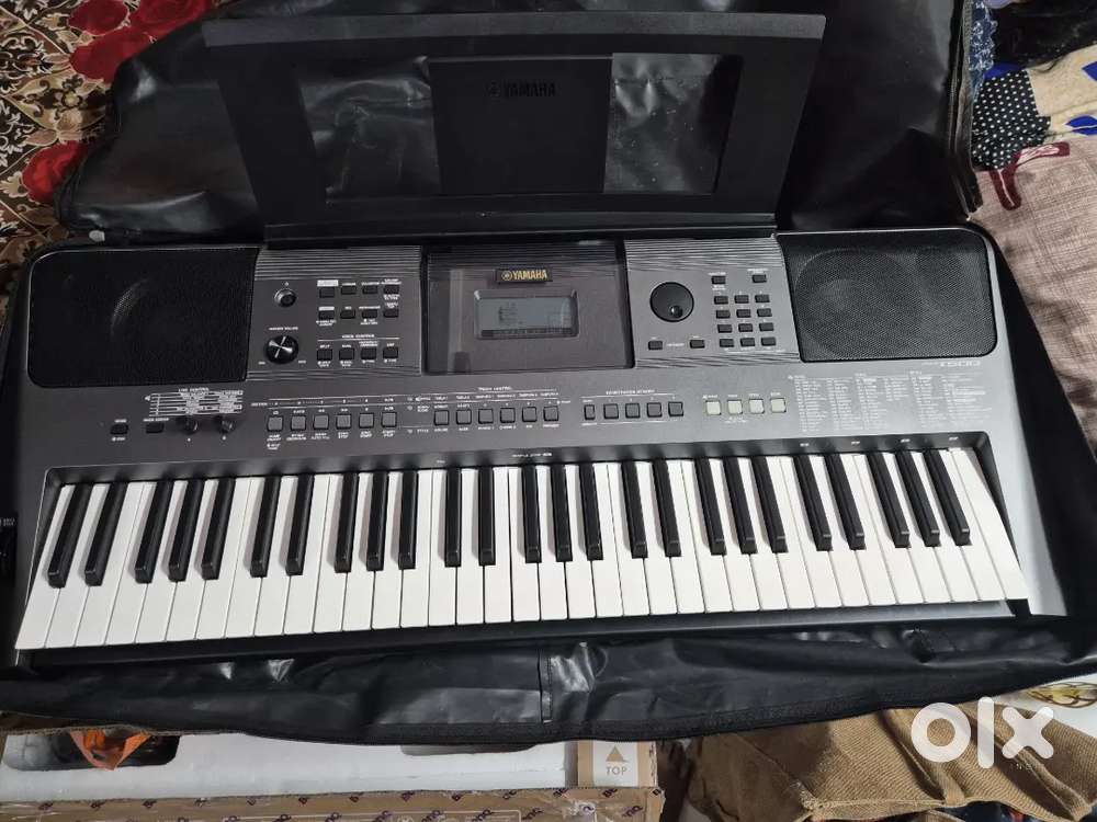 Yamaha I500 piano New condition