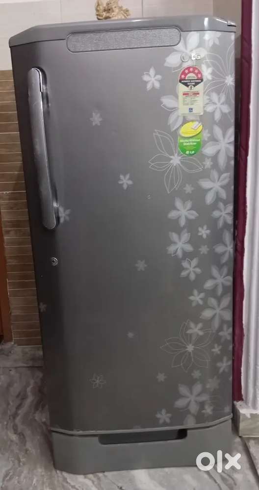 Lg Refrigerator 215 litres