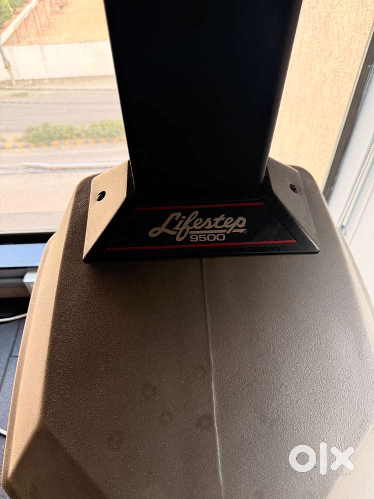 Life Fitness - Stair Machine