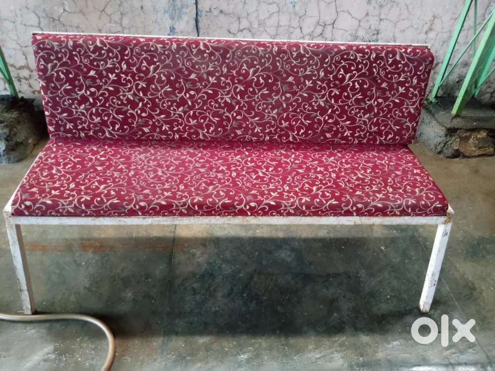 sofa for party lawns