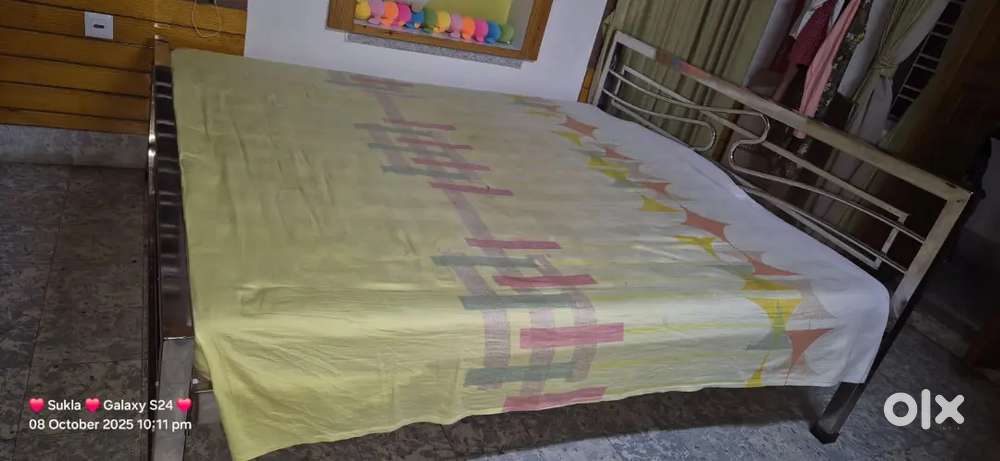 6/7 Steel bed with mattress and ply also