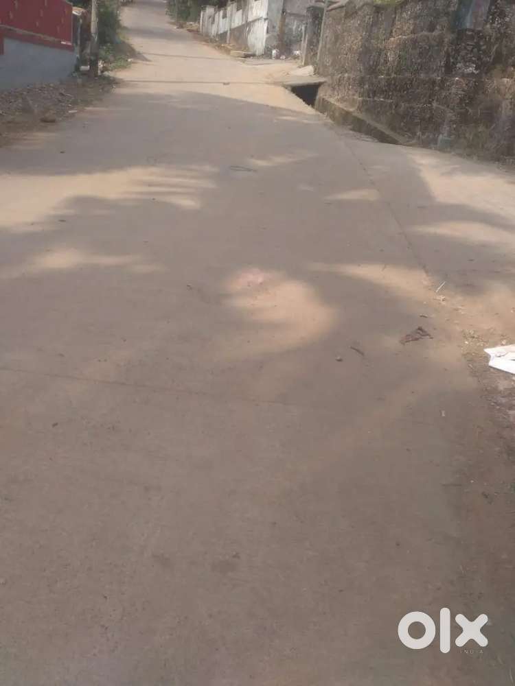 Site for sale at veeranagara 7cents at low prise in padil mangalure