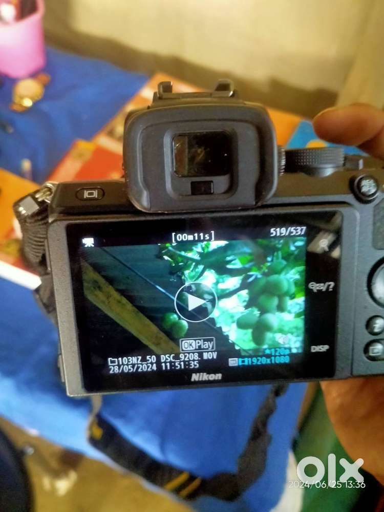 Nikon z50 with z16-50 lens