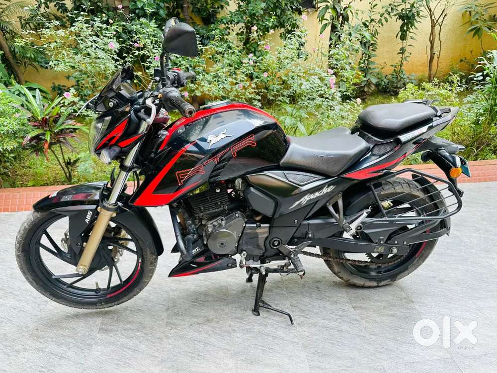 Tvs apache rtr 200 race edition 2.0