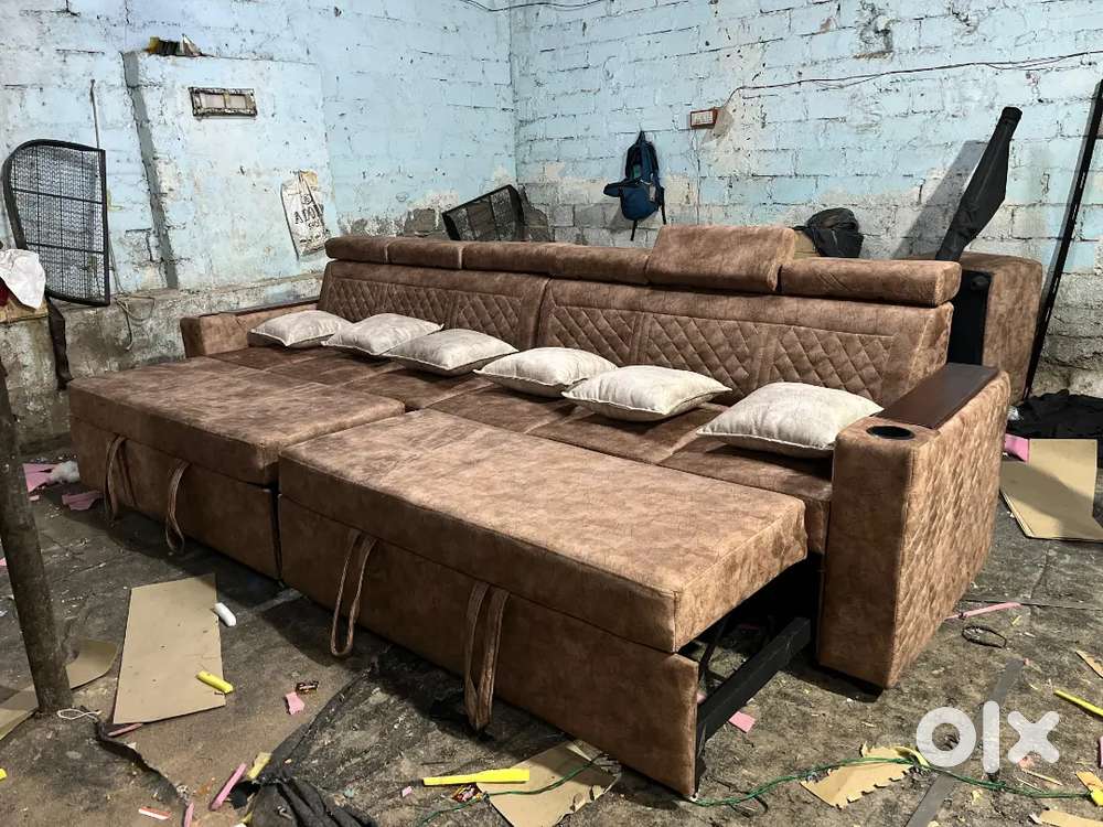 6 seater sofa cumbed with adjustable headrest in Starf furniture