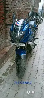 Pulsar 220