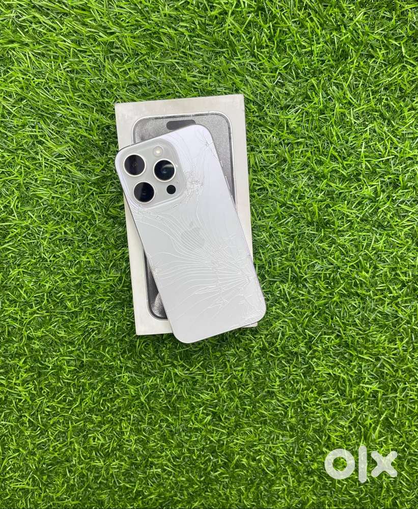 iPhone 15 Pro 128GB White Titanium Color Indian Unit Warranty Out