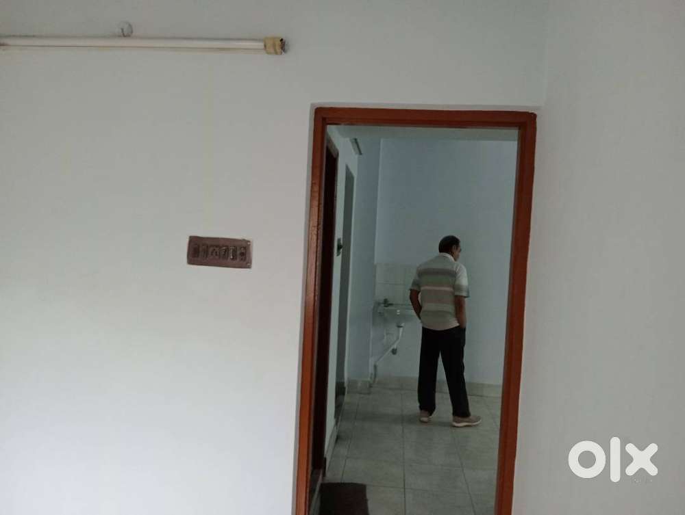 2 BHK READY FLAT FOR SALE