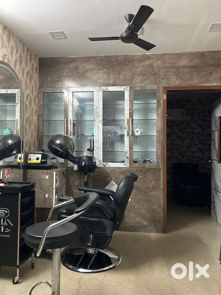 Beauty parlour