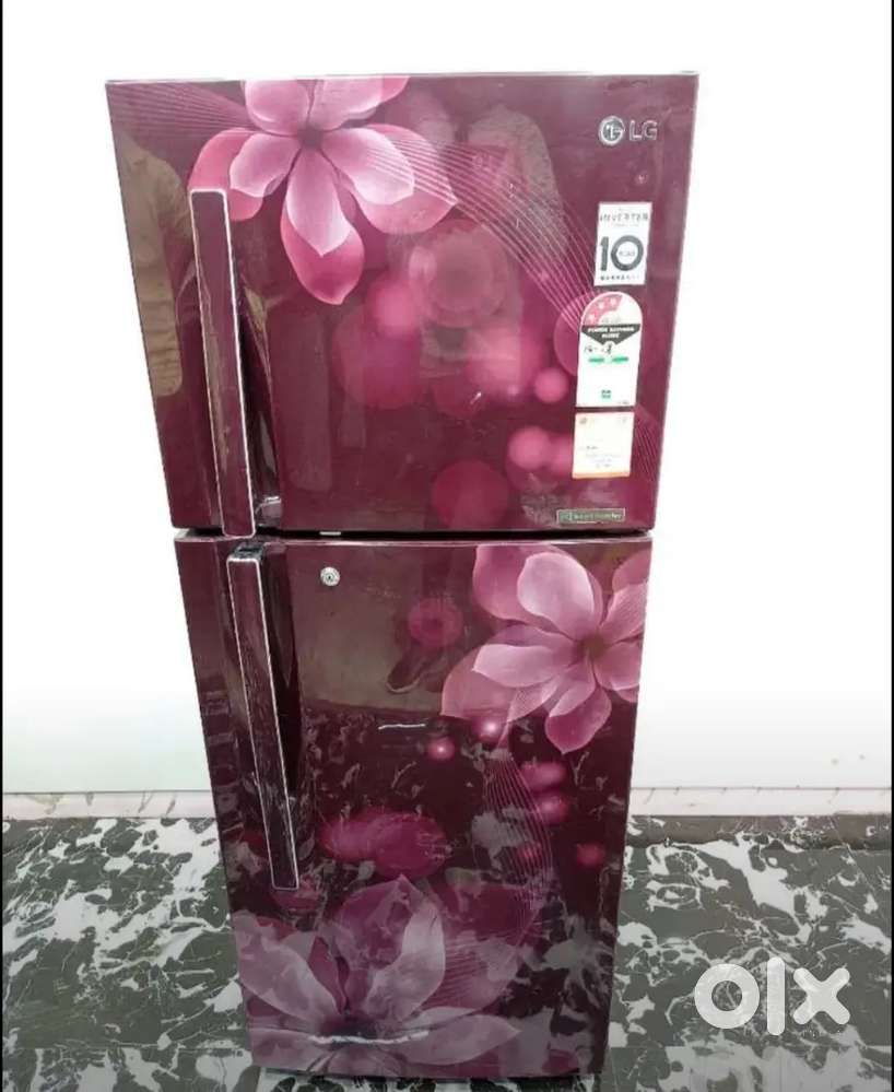 Id-220019.  Double door meroon colour flower design