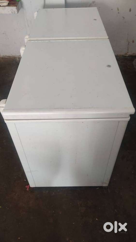 Bluestar 500L 3-star Deep Freezer