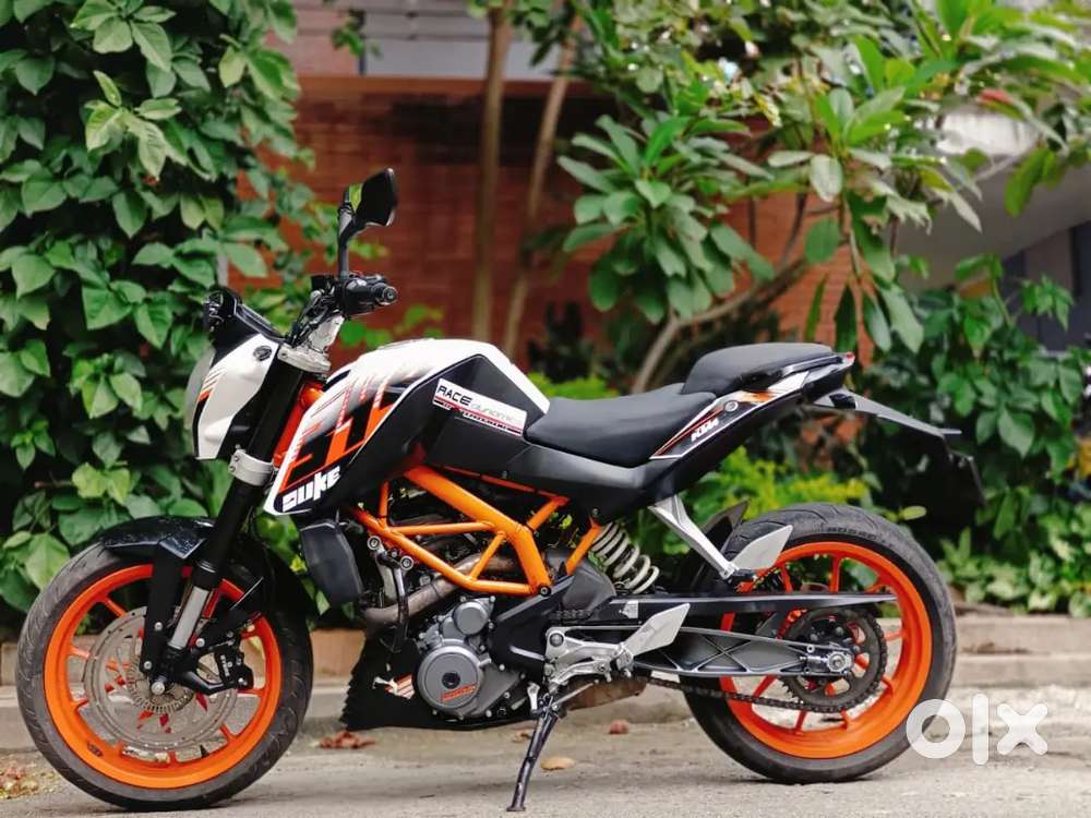 KTM Duke 390 Excellent condition 2013 model