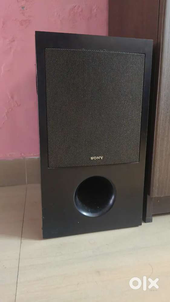 SONY DAV DZ510 1000W SPEAKERS AND SUBWOOFER