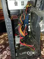 Monitor gaming PC