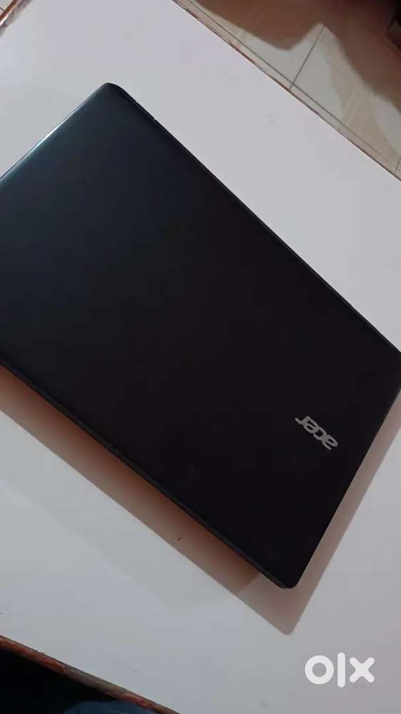 Acer E15, Intel i5 l 1 TB Hardisk  4GB Ram  15.6 Inches display