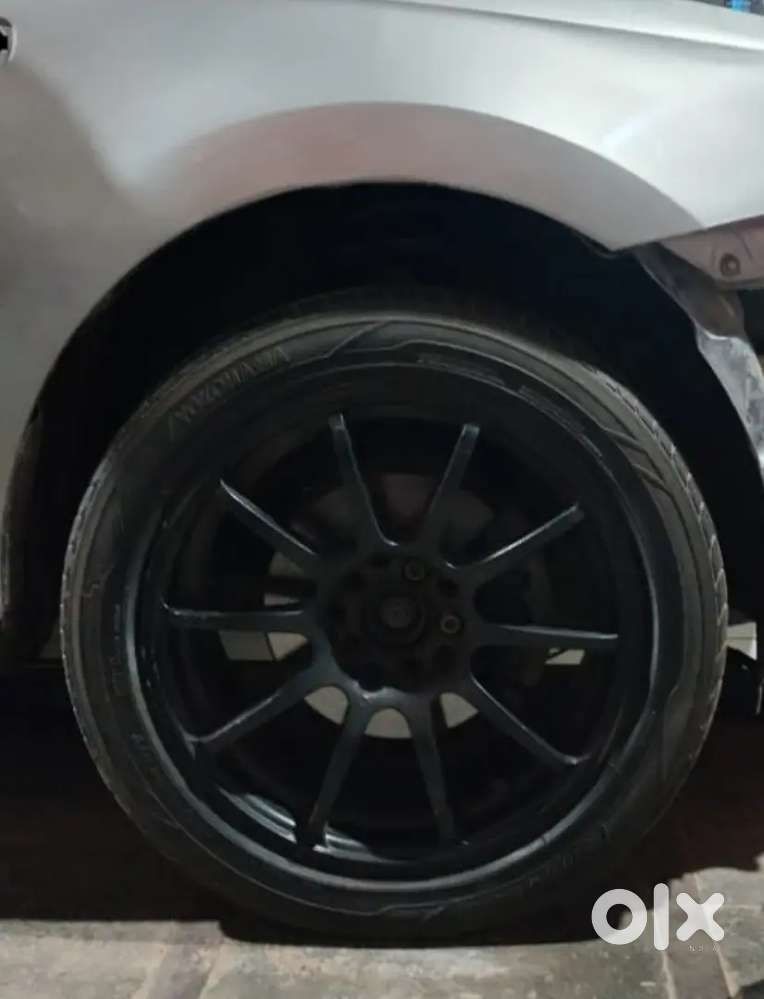 Alloy wheels 16 inches