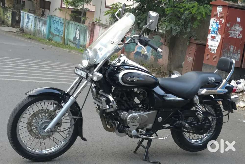 BAJAJ AVENGER 220 CRUISE IN BRAND NEW SHOWROOM CONDITION