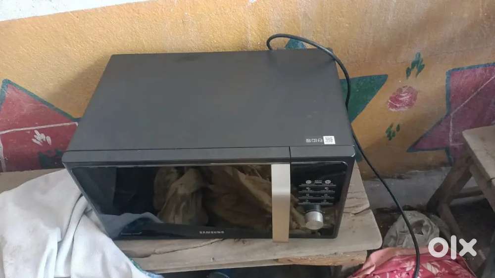 Microwave oven