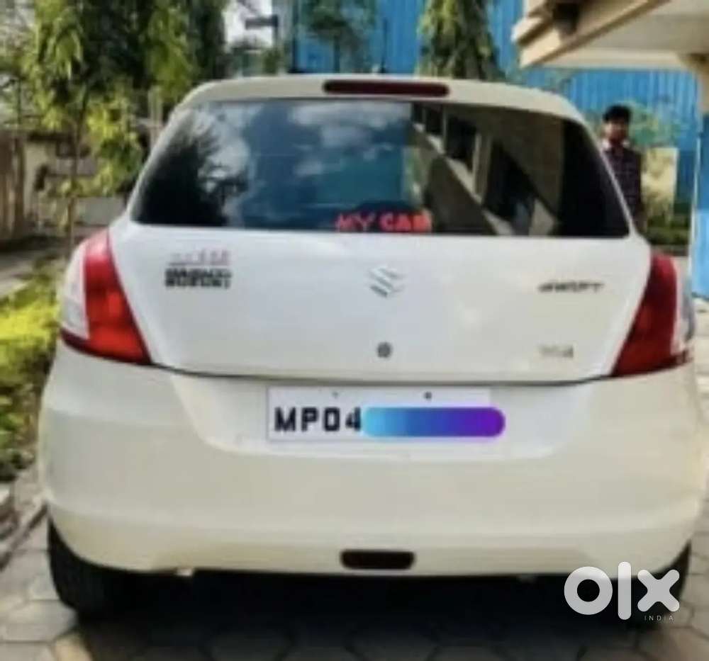 Maruti Suzuki Swift 2015 Petrol 65000 Km Driven