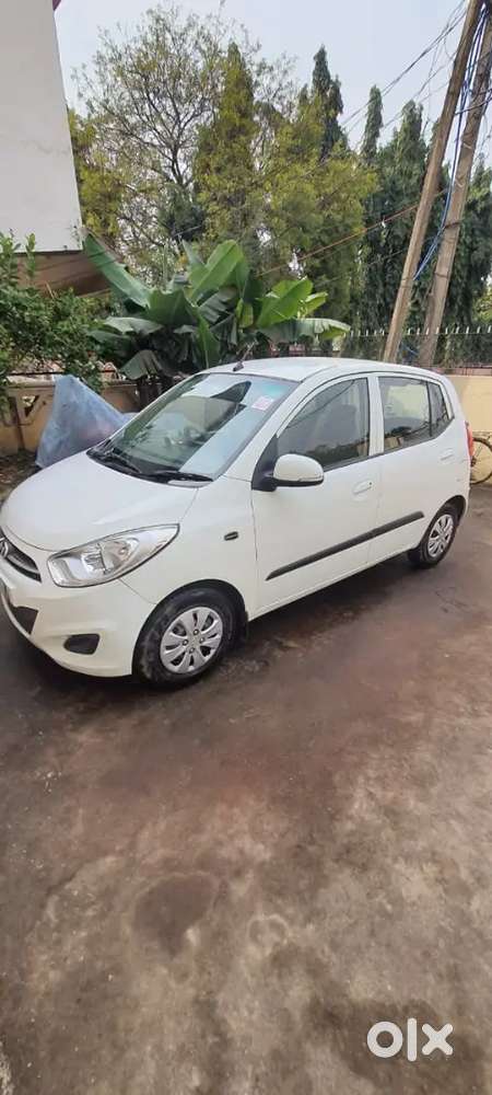 Hyundai i10 2012 Petrol 90000 Km Driven