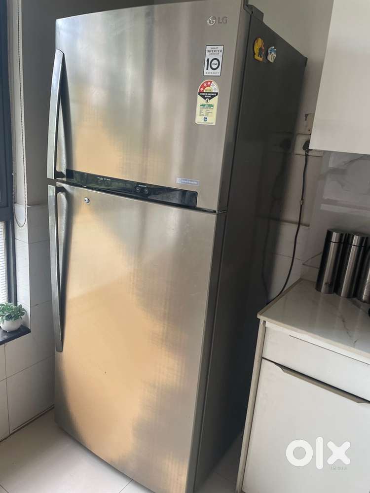 LG 470 lit Gross 424 storage frifge in good condition for sale