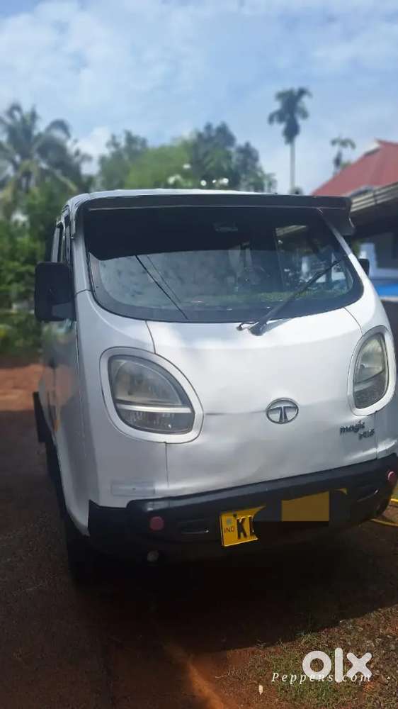 TATA MAGIC IRIS (