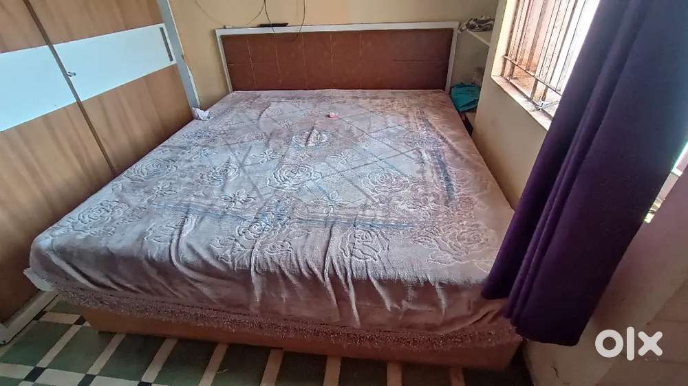 New condition Pure wooden