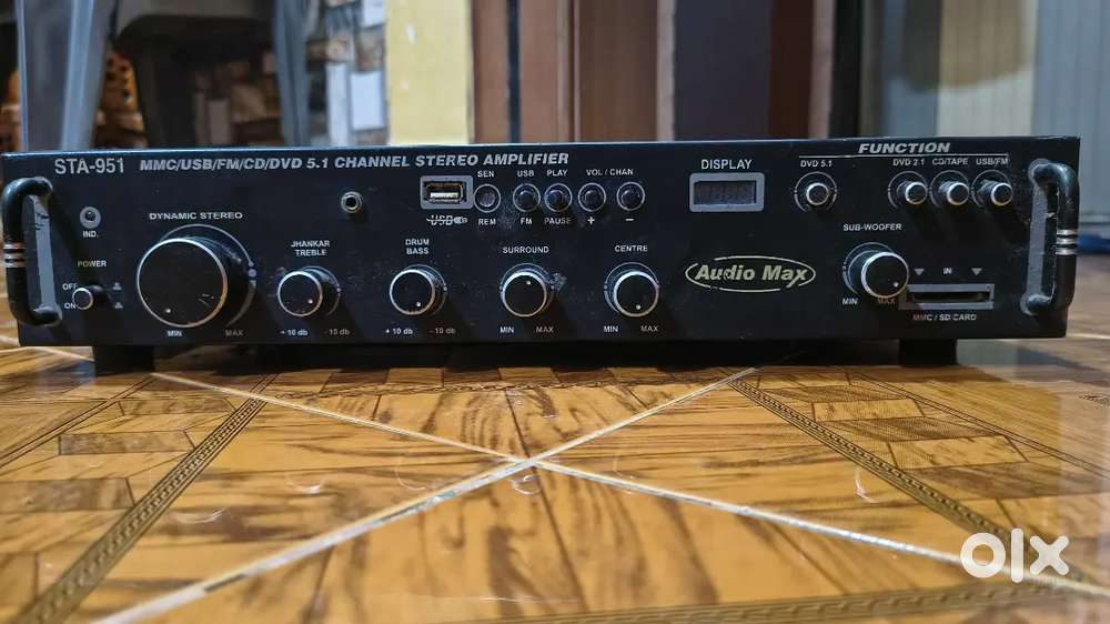 5.1 Channel Stereo Amplifier with Bluetooth