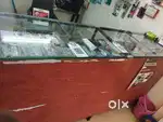 फर्निचर देणे आहे