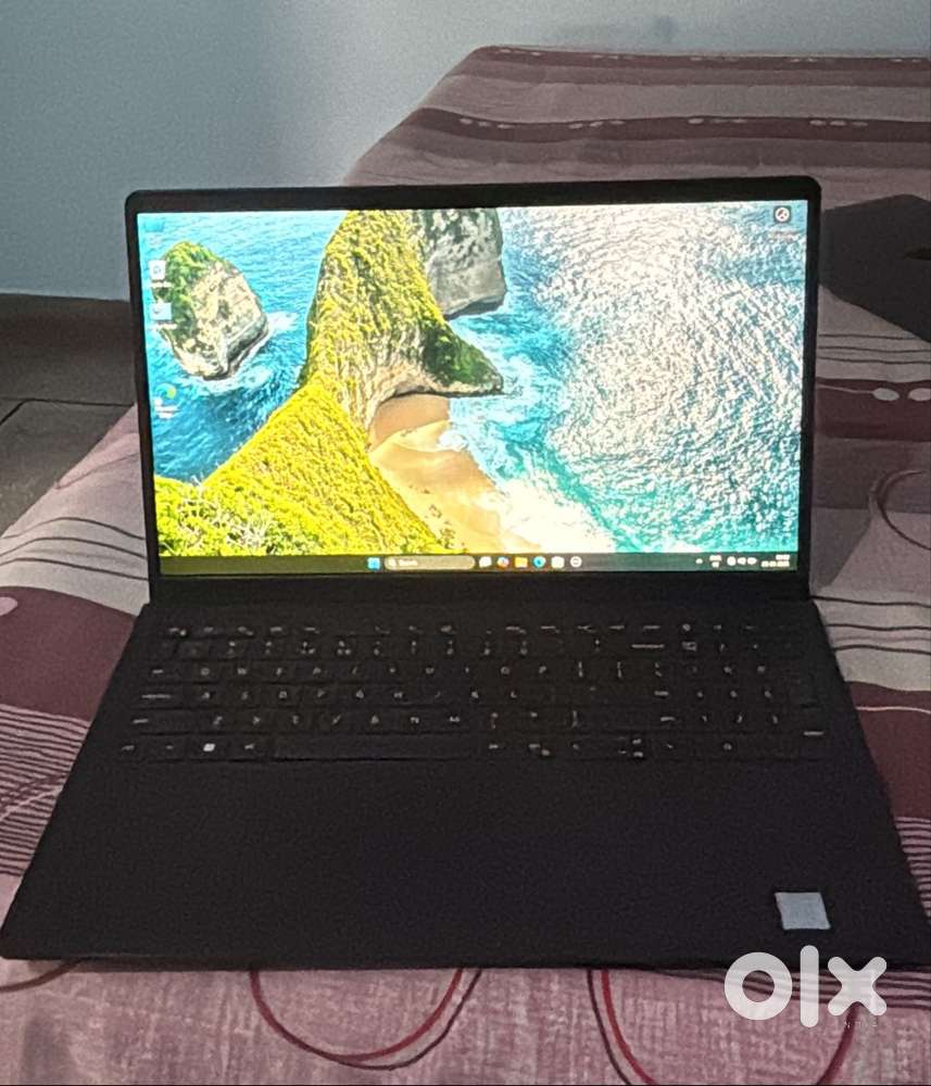 Dell i3 laptop