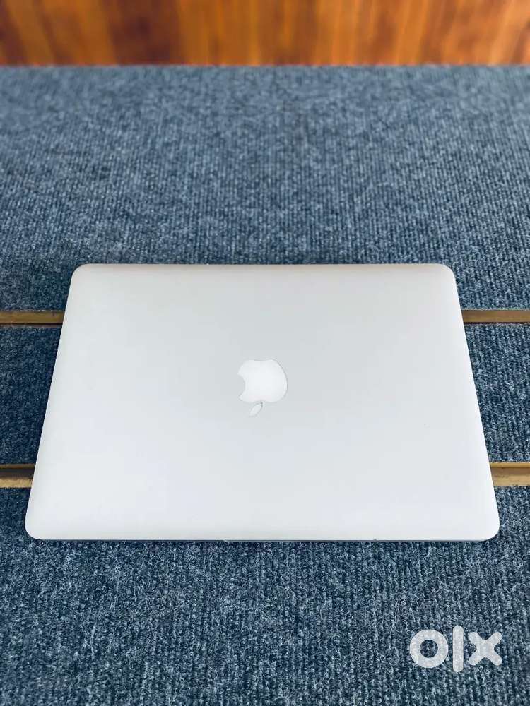 MacBook Pro (Retina, 13-inch, 4/256,Late 2013)