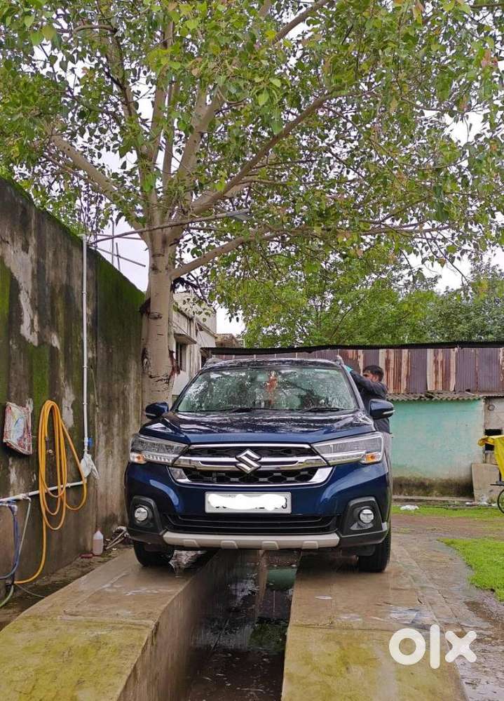 Maruti Suzuki XL6 1.5 Zeta AT, 2023, Petrol