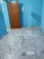 3bhk flat, 1 separate room is vacant. For single girl,