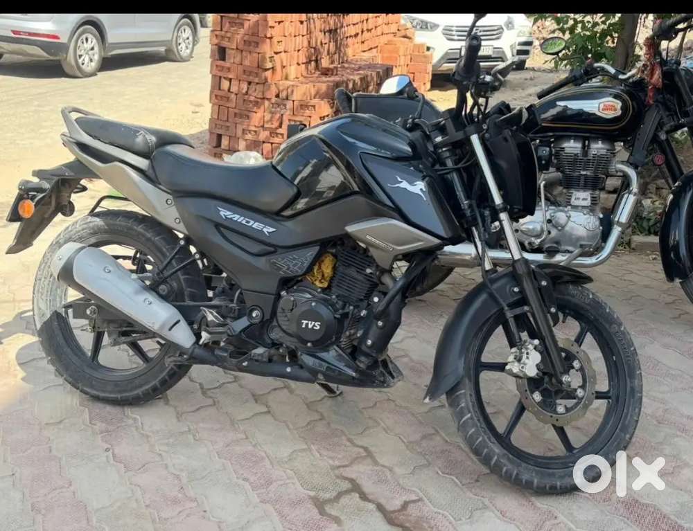 Good condition tvs rider 2023 model only 11300km run