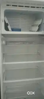 Whirlpool Refrigerator 192L in 15000