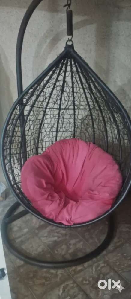 Stylish Hanging Egg Swing Chair – Comfortable & Durable