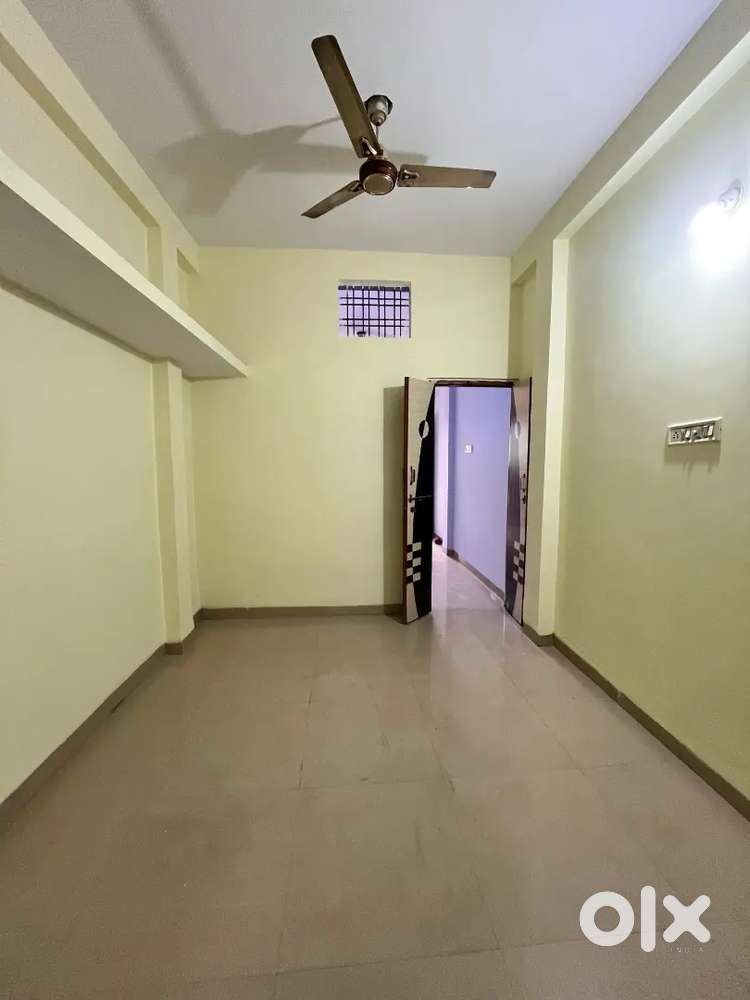 1bhk semi furnished independent for family or decent bachelors